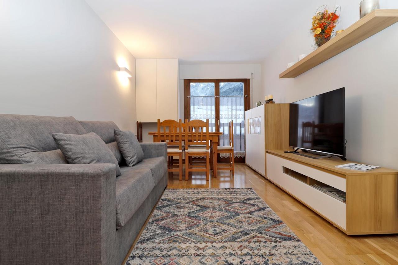 Apartament Besiberri