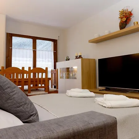 Apartamento Besiberri Vielha Esterno foto